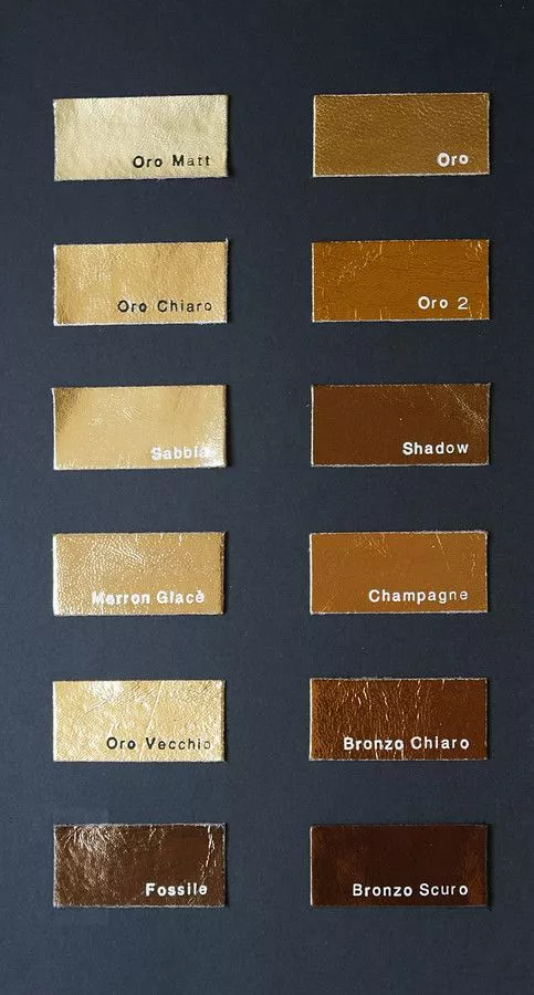 Cartella colori Brotinart con lamina parziale oro, bronzo, champagne e marron glacé. Finiture pelle per pelletteria e moda.